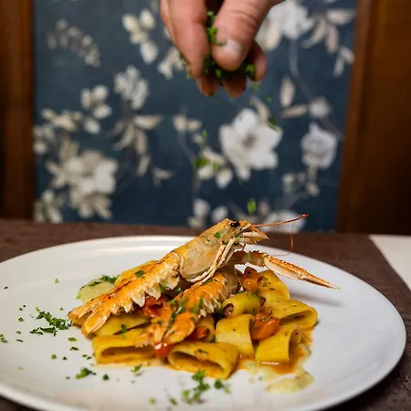 Hotel Tenuta Rosa - Gastronomia E Relax *