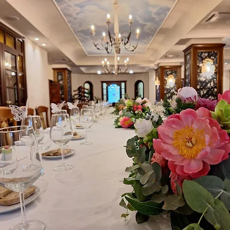 Tenuta Rosa - Gastronomia E Relax Hotel *